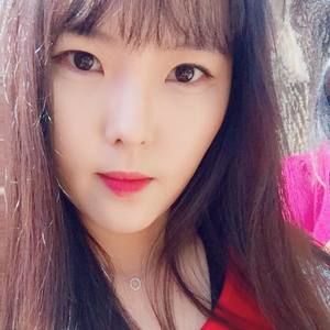 Meet your Posher, Yeri